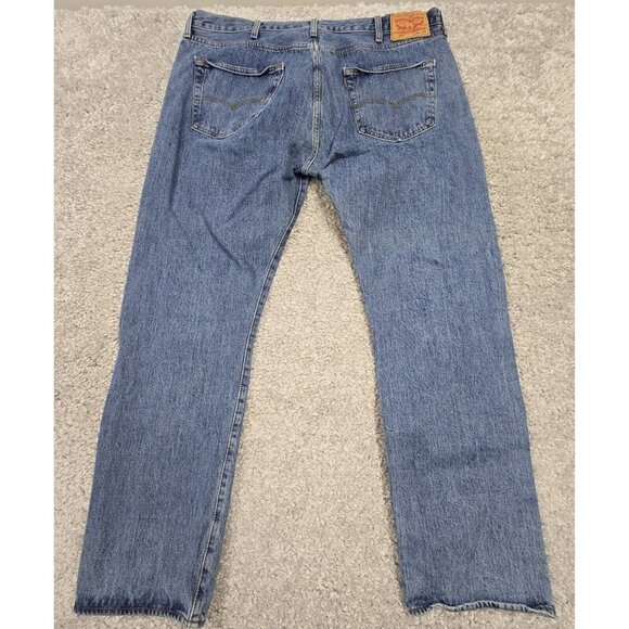 Levis 501 Jeans Men 42x34 (Fits 41x33) Blue Button Fly Straight Medium Wash - Picture 8 of 13